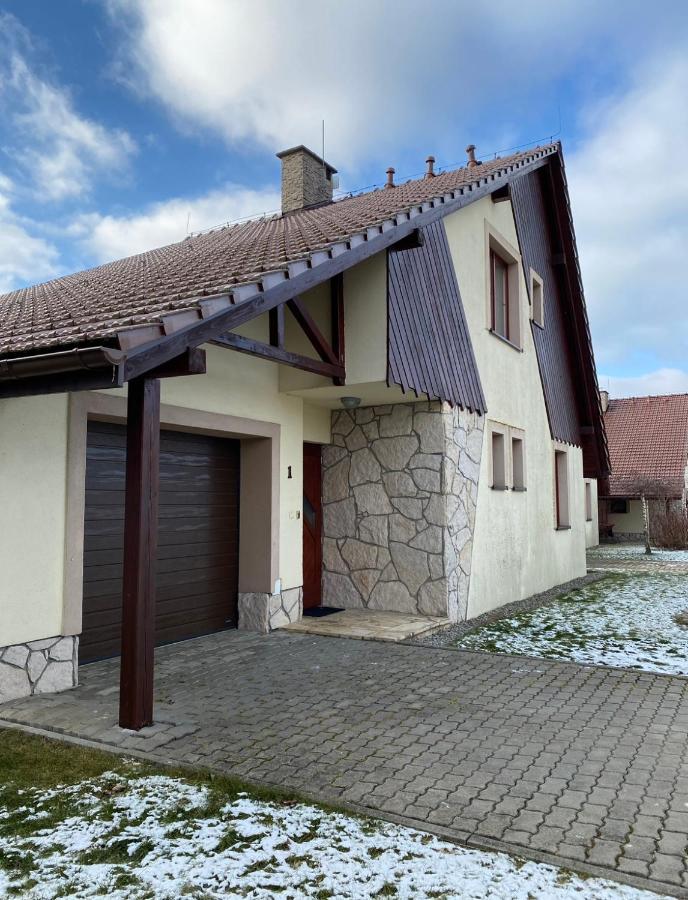 Chata Ravence Liptowski Mikułasz Zewnętrze zdjęcie